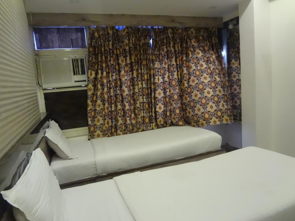 Hotel Oc Residency Mumbai Exterior photo