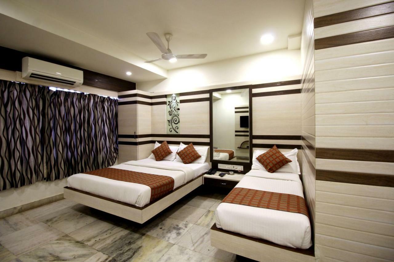 Hotel Oc Residency Mumbai Exterior photo