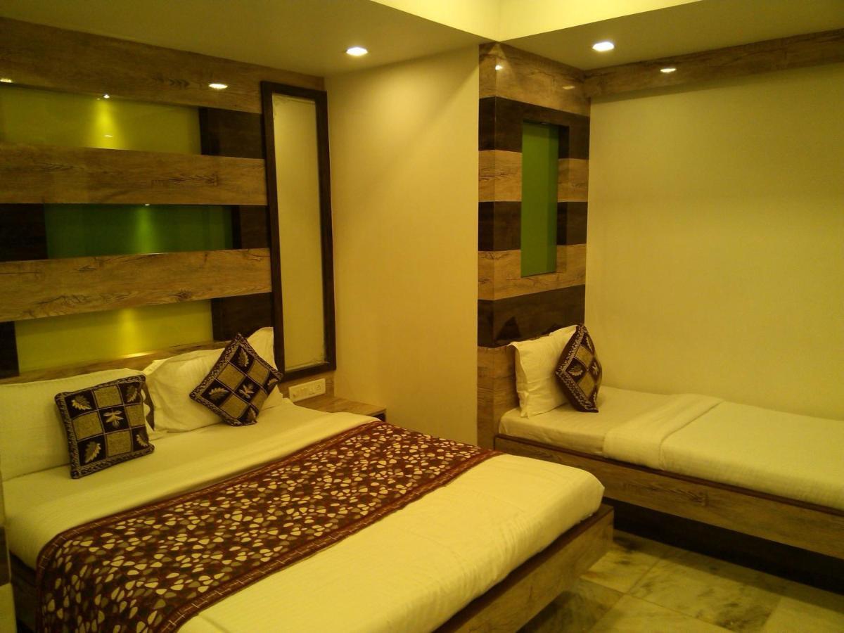 Hotel Oc Residency Mumbai Room photo